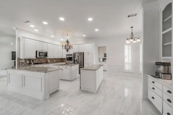 2604 Highland Drive, Colleyville, TX 76034