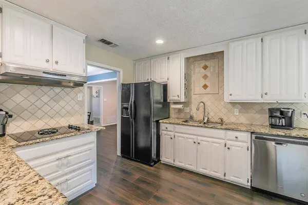 709 Duvall Boulevard, Highland Village, TX 75077