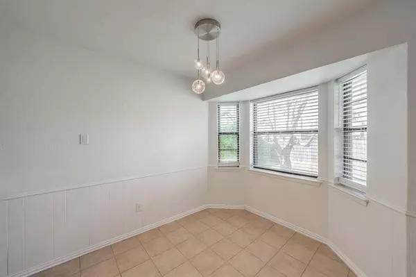 6225 Sunnybrook Drive, Watauga, TX 76148