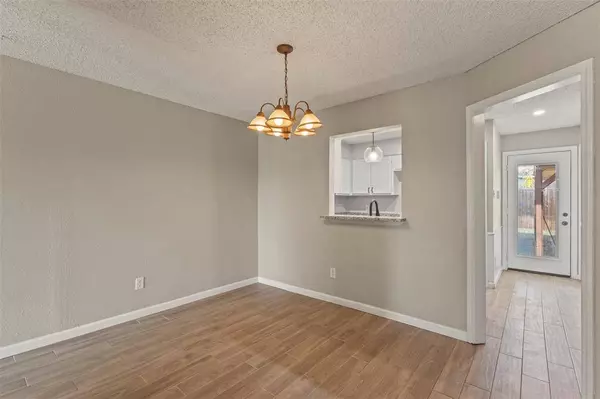 3002 Penny Lane, Euless, TX 76039