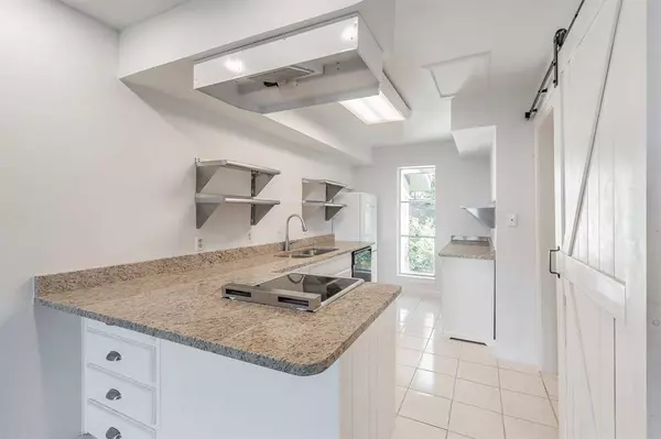 9999 Boat Club Road #103, Fort Worth, TX 76179