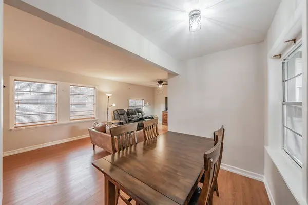 528 Buena Vista Drive, Hurst, TX 76053