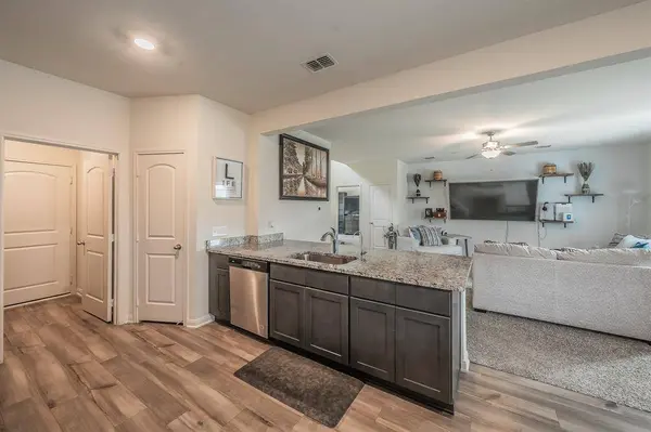 8317 Smokey Creek Pass, Fort Worth, TX 76179