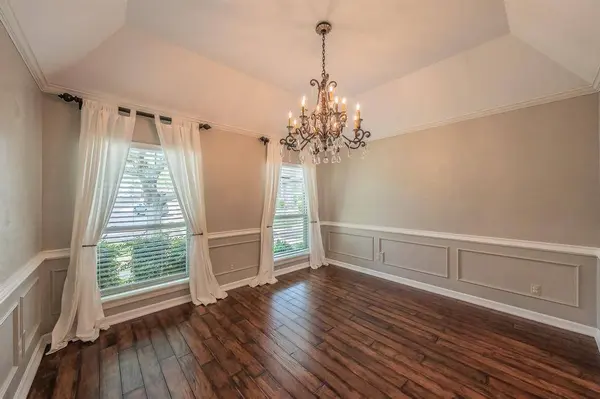 1413 Wedglea Court, Bedford, TX 76021