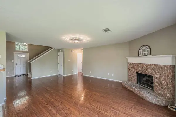 108 Tripp Trail, Denton, TX 76207