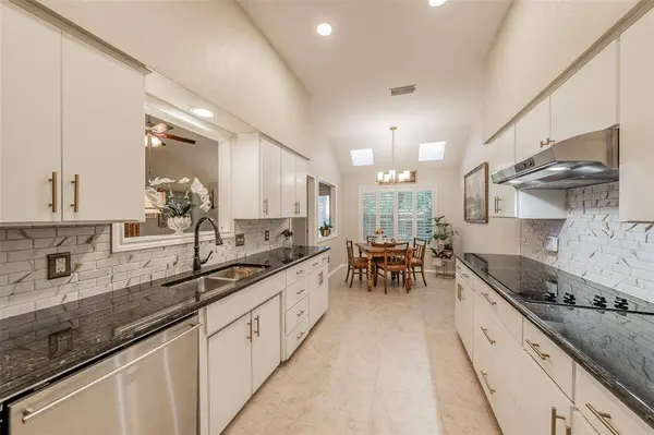 3317 Clearfield Drive, Grapevine, TX 76051