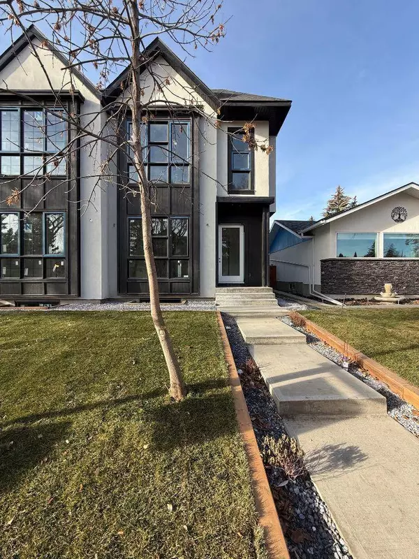 3511 42 ST, Calgary, AB T3E 3M7