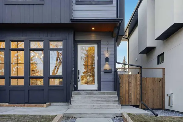 3515 42 ST SW, Calgary, AB T3E 3M7