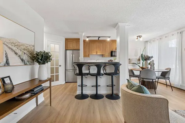 515 18 AVE SW #7, Calgary, AB T2S0C6