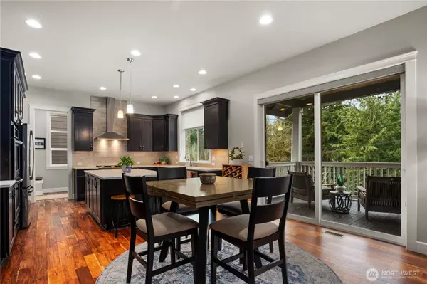 15210 NE Woodland PL, Woodinville, WA 98072