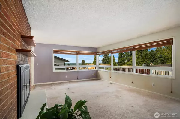 29929 4th AVE SW, Federal Way, WA 98023