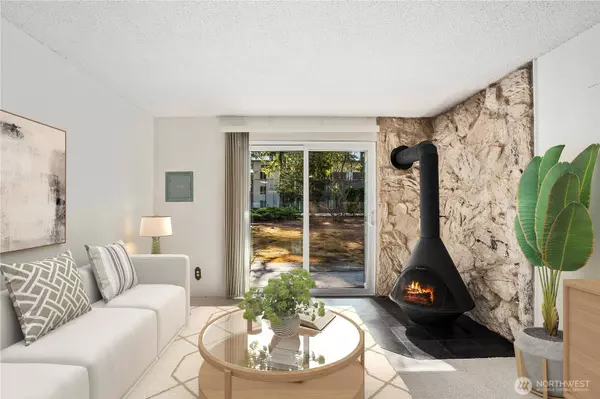 14635 NE 32nd ST #D108, Bellevue, WA 98007