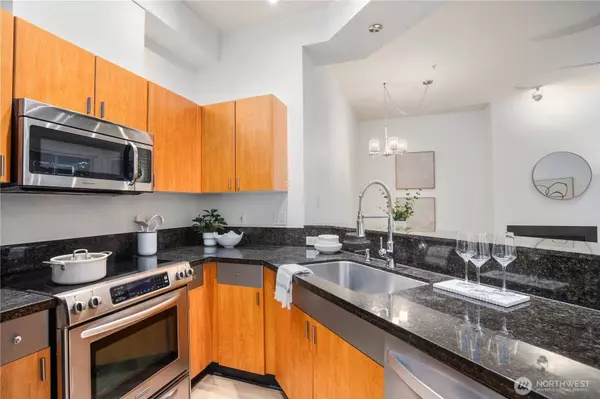 511 7th AVE #103, Kirkland, WA 98033