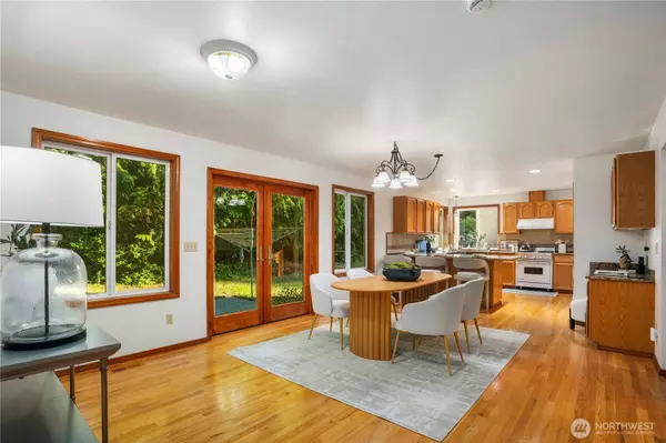 20217 6th AVE NW, Arlington, WA 98223