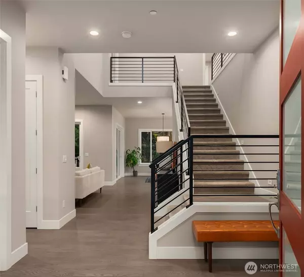 7609 NE 155th ST, Kenmore, WA 98028