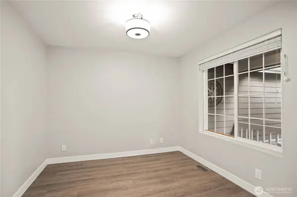 12923 86th AVE NE, Kirkland, WA 98034