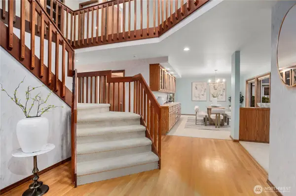 1711 Edgemoor LN, Everett, WA 98203