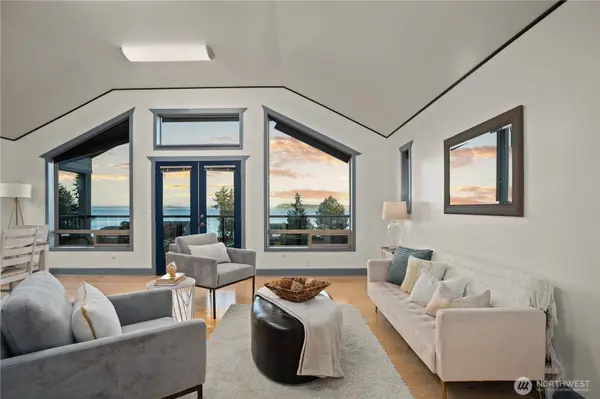 202 Olympus BLVD, Port Ludlow, WA 98365