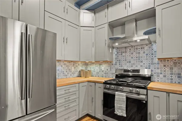 202 Olympus BLVD, Port Ludlow, WA 98365