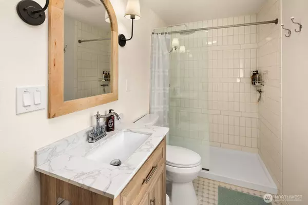 9303 30th AVE SW, Seattle, WA 98126