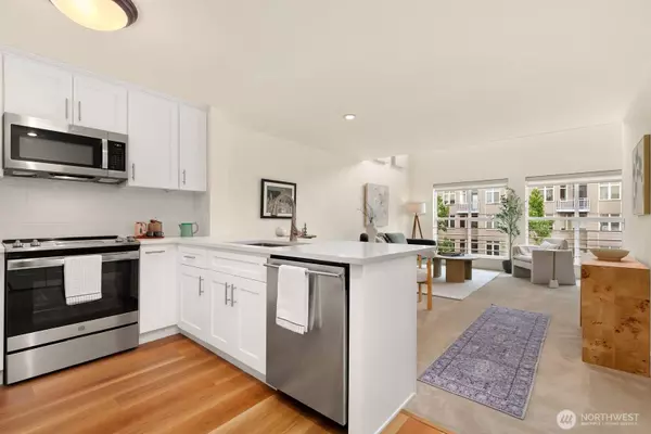 2250 NW 58th ST #406, Seattle, WA 98107