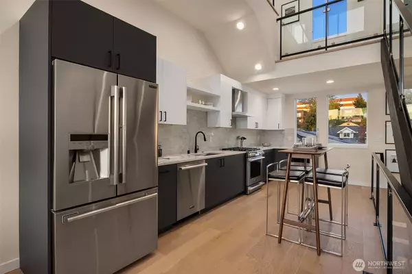 2314 B Fairview AVE E, Seattle, WA 98102