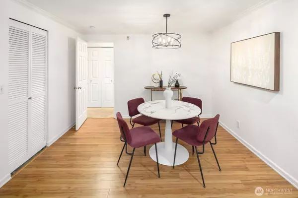 5901 Phinney AVE N #106, Seattle, WA 98103