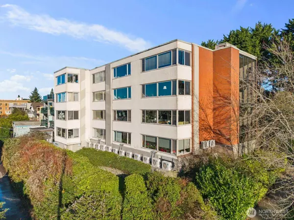 2703 Boylston AVE E #302, Seattle, WA 98102