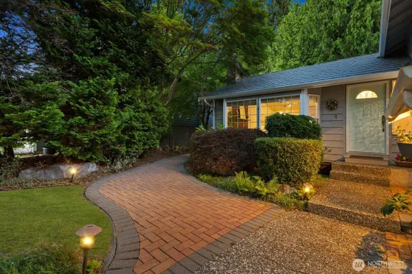 17801 23rd AVE SE, Bothell, WA 98012