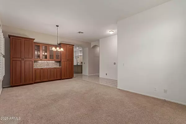 287 W IVANHOE Street, Gilbert, AZ 85233