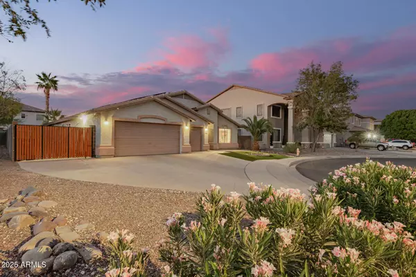 7724 W ENCINAS Lane, Phoenix, AZ 85043