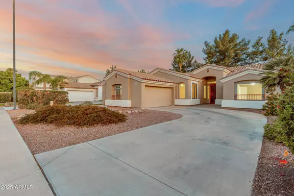 1663 E SPUR Street, Gilbert, AZ 85296