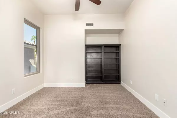 1663 E SPUR Street, Gilbert, AZ 85296