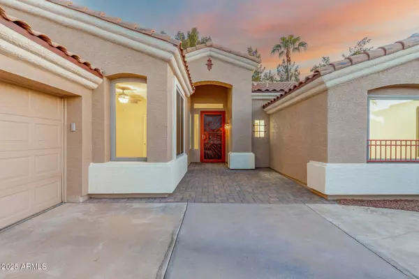 1663 E SPUR Street, Gilbert, AZ 85296