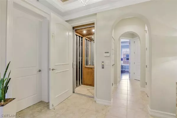 17740 Via Bella Acqua CT #403, Miromar Lakes, FL 33913