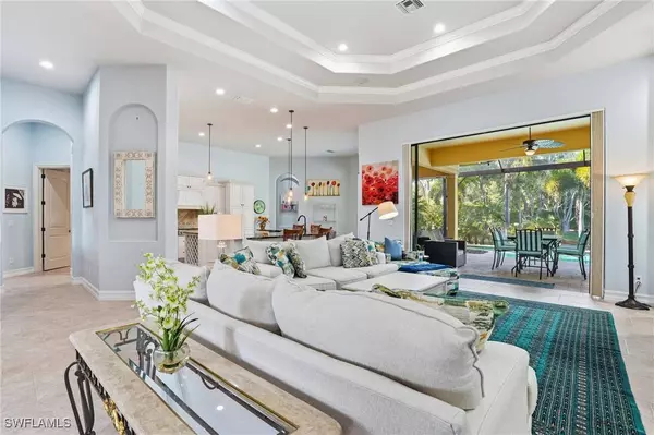 18100 Via Bellamare LN, Miromar Lakes, FL 33913