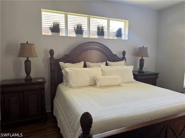 10364 Porto Romano DR, Miromar Lakes, FL 33913