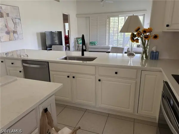 10181 Bellavista CIR #404, Miromar Lakes, FL 33913