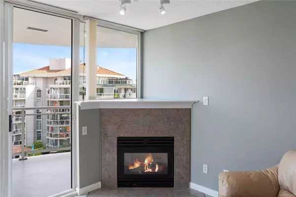 154 Promenade Dr #604, Nanaimo, BC V9R 6Y3