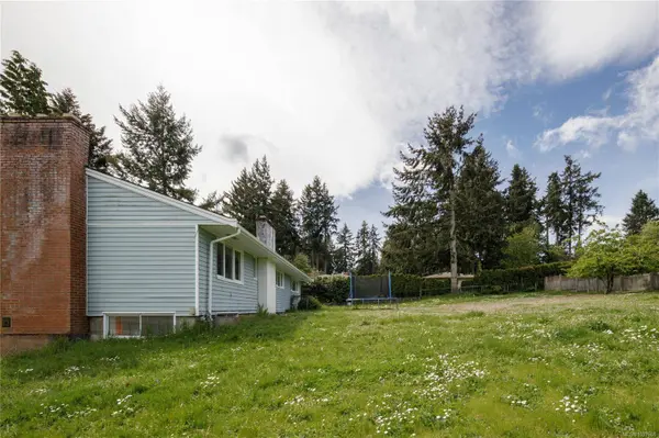 2555 Departure Bay Rd, Nanaimo, BC V9S 3W2