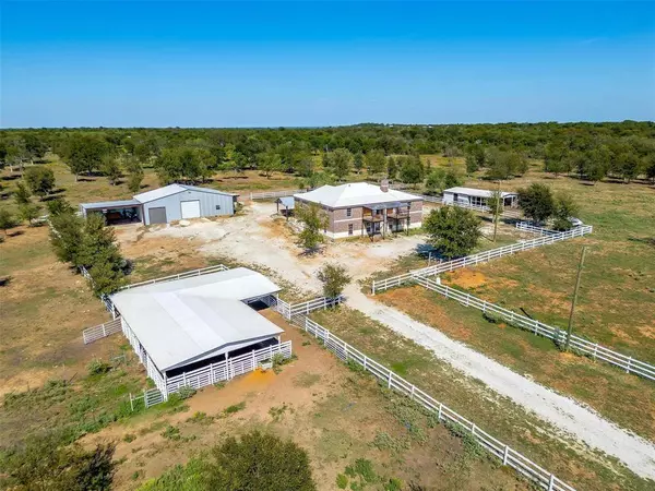 2490 FM 933, Aquilla, TX 76622