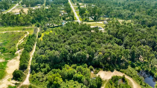 23501 Cranefly LN, New Caney, TX 77357