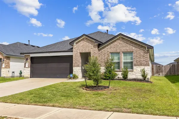 7511 Carson CT, Rosharon, TX 77583
