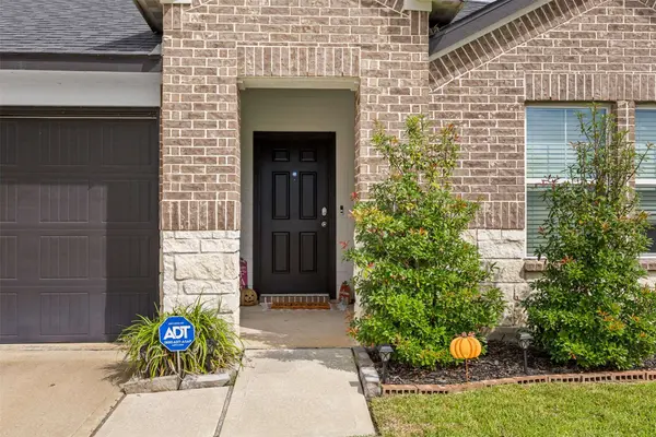 7511 Carson CT, Rosharon, TX 77583