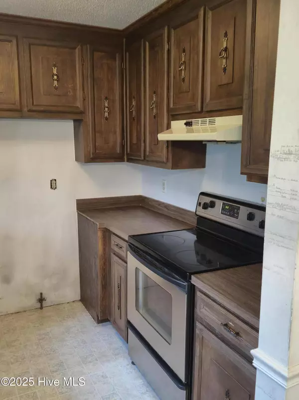 203 Collingwood DR, Pikeville, NC 27863