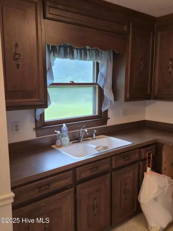 203 Collingwood DR, Pikeville, NC 27863