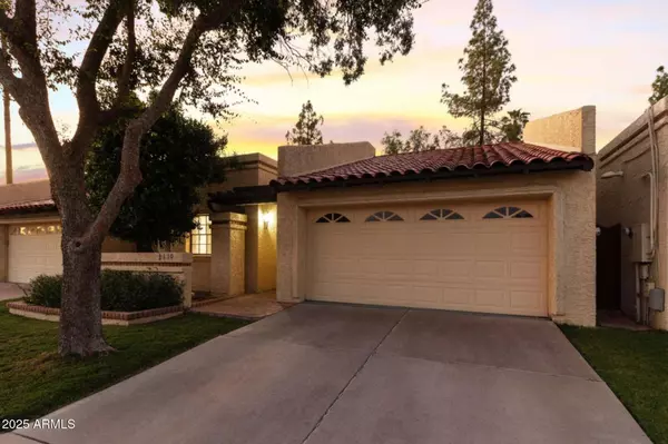 2110 W NAVARRO Avenue, Mesa, AZ 85202