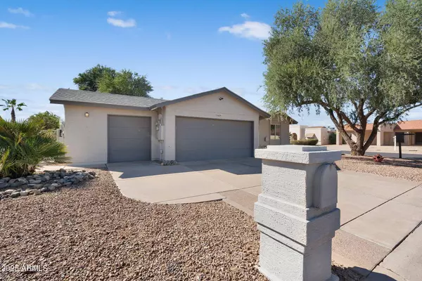 9609 E EDDYSTONE Court, Sun Lakes, AZ 85248