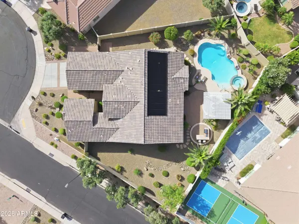 6648 S Lyon Drive, Gilbert, AZ 85298