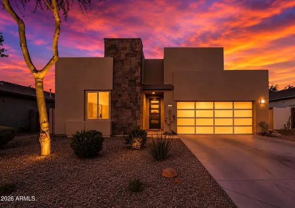 7147 S Fawn Avenue, Gilbert, AZ 85298